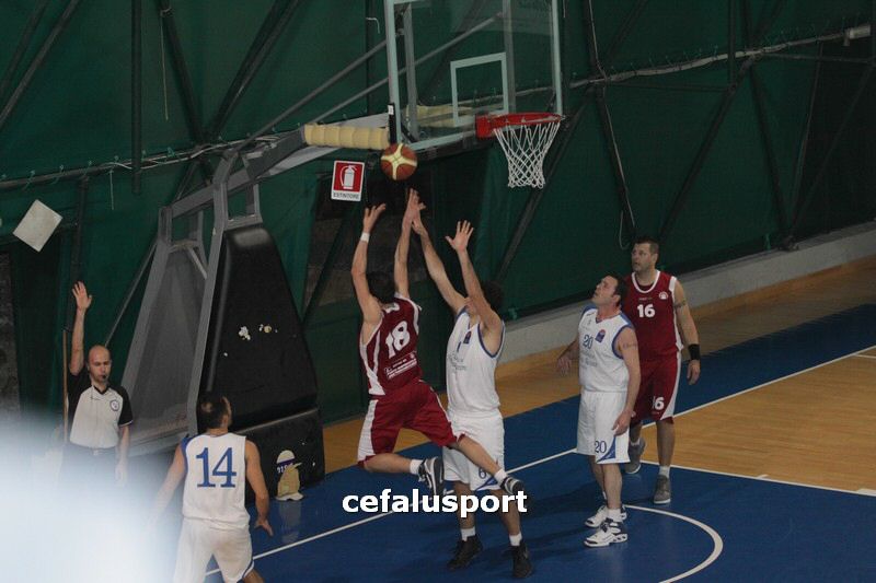 120304 sport 434_tn.jpg